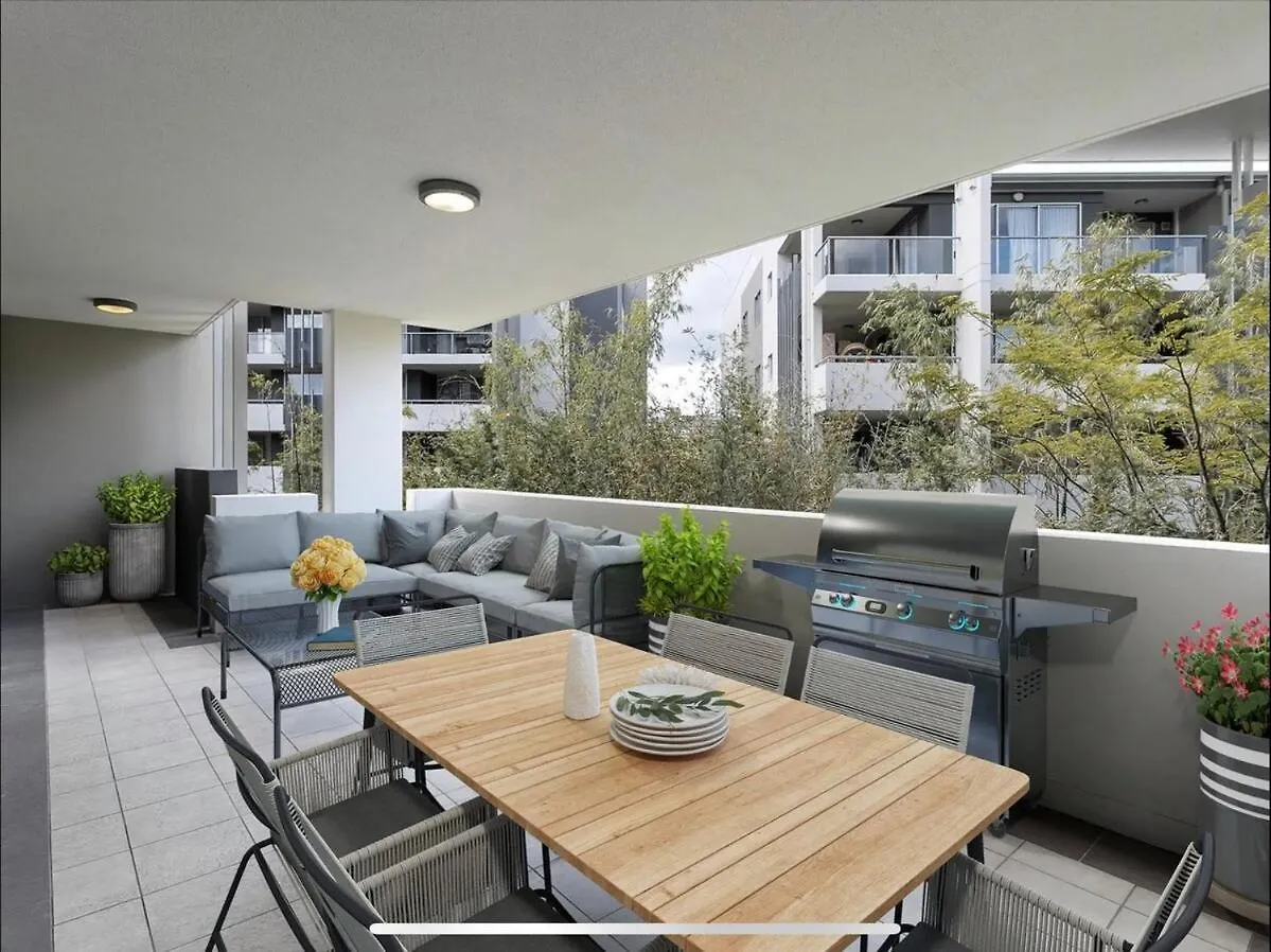 Large Resort Apartment In The Heart Of Brisbane