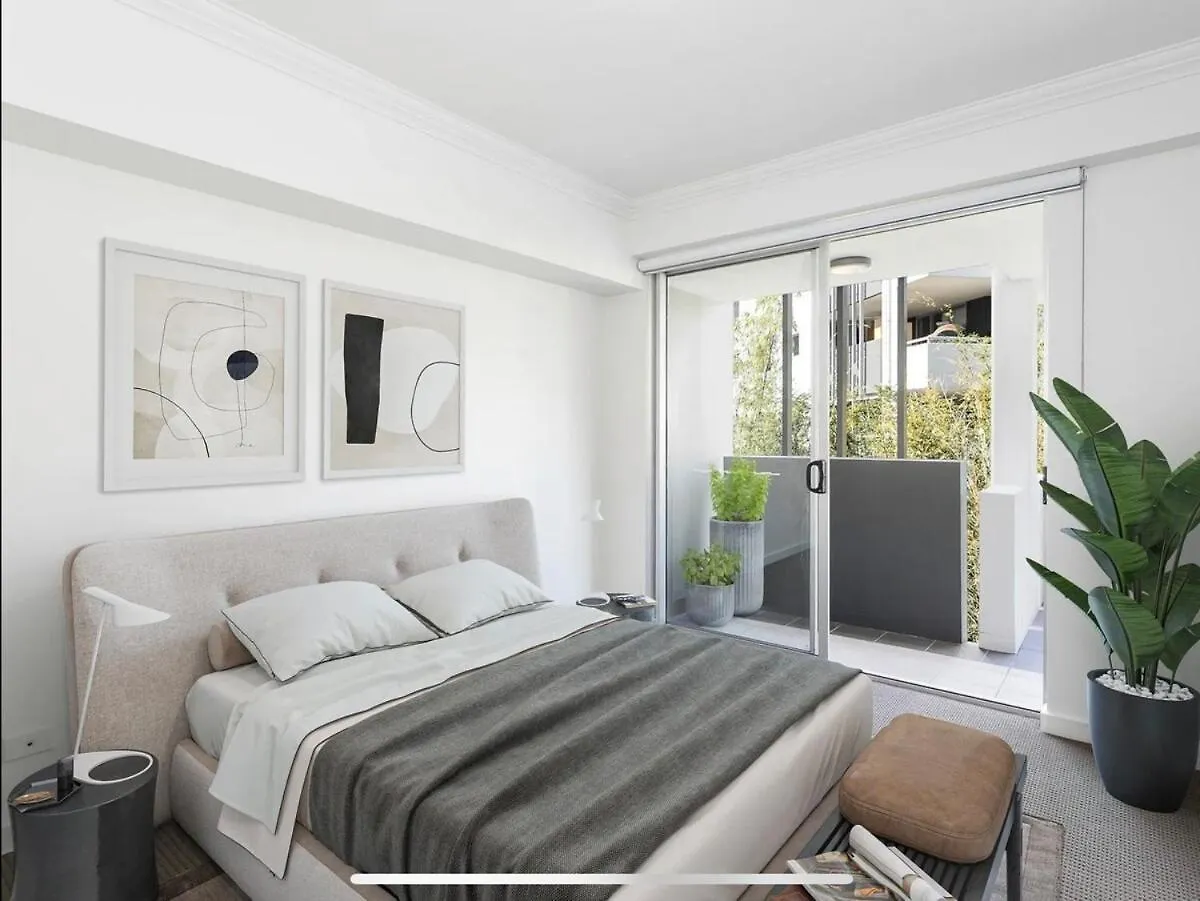 Large Resort Apartment In The Heart Of Brisbane